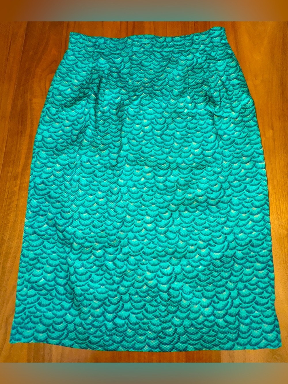 Carlisle Vintage 100% Silk Emerald Green Fish Scale Pencil Skirt, Size 10